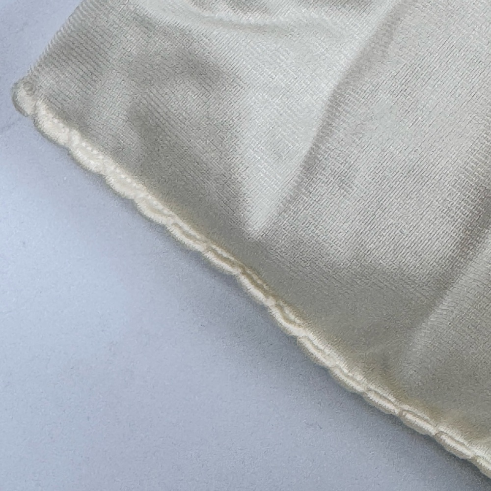 Vintage Vanity Fair Off-White Long Nylon Slip Size 38 - Picture 4 of 8